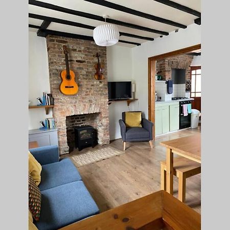 200 Year Old Large Townhouse With Sea Views Villa Scarborough Bagian luar foto